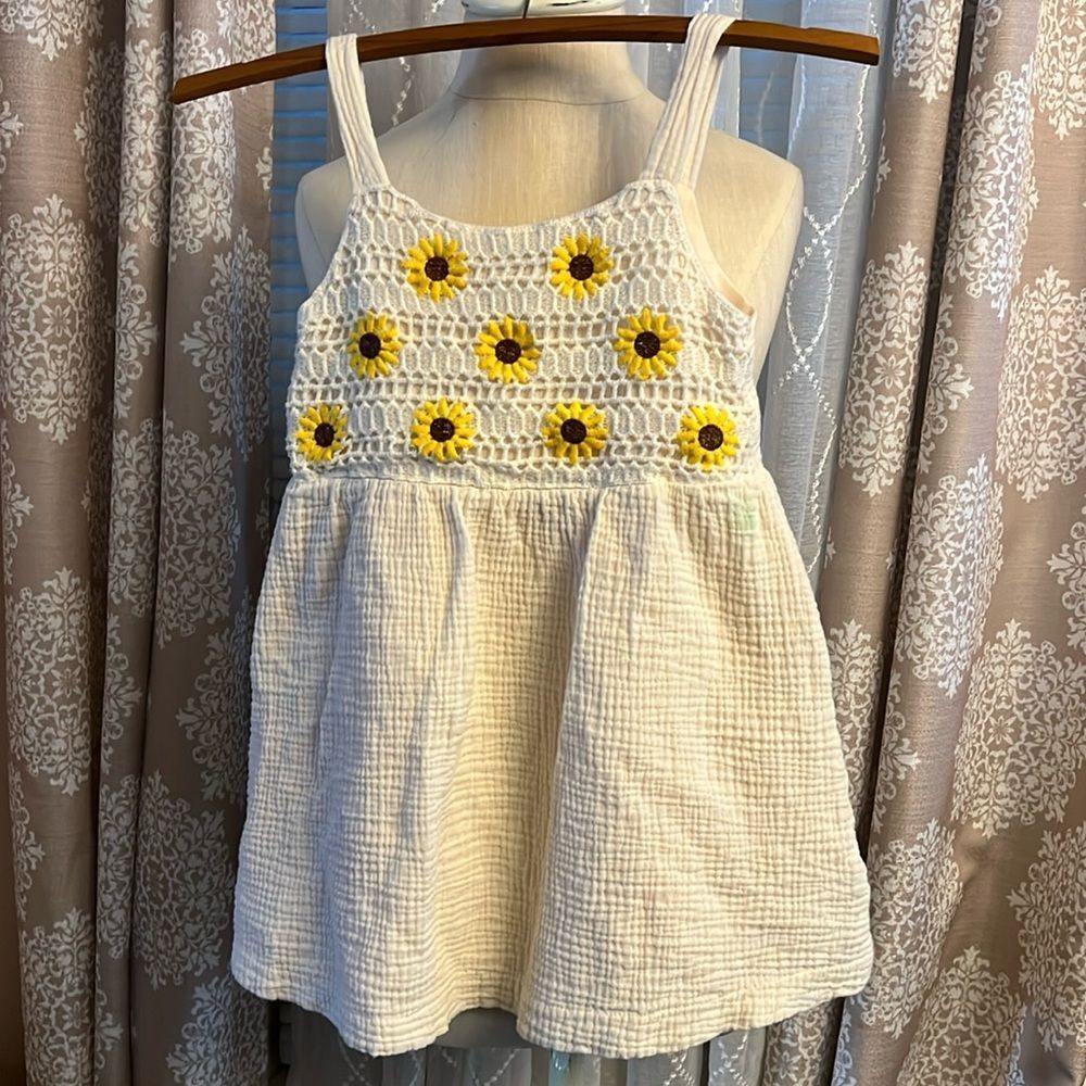 Cream sun dress with sunflowers from btween size 6